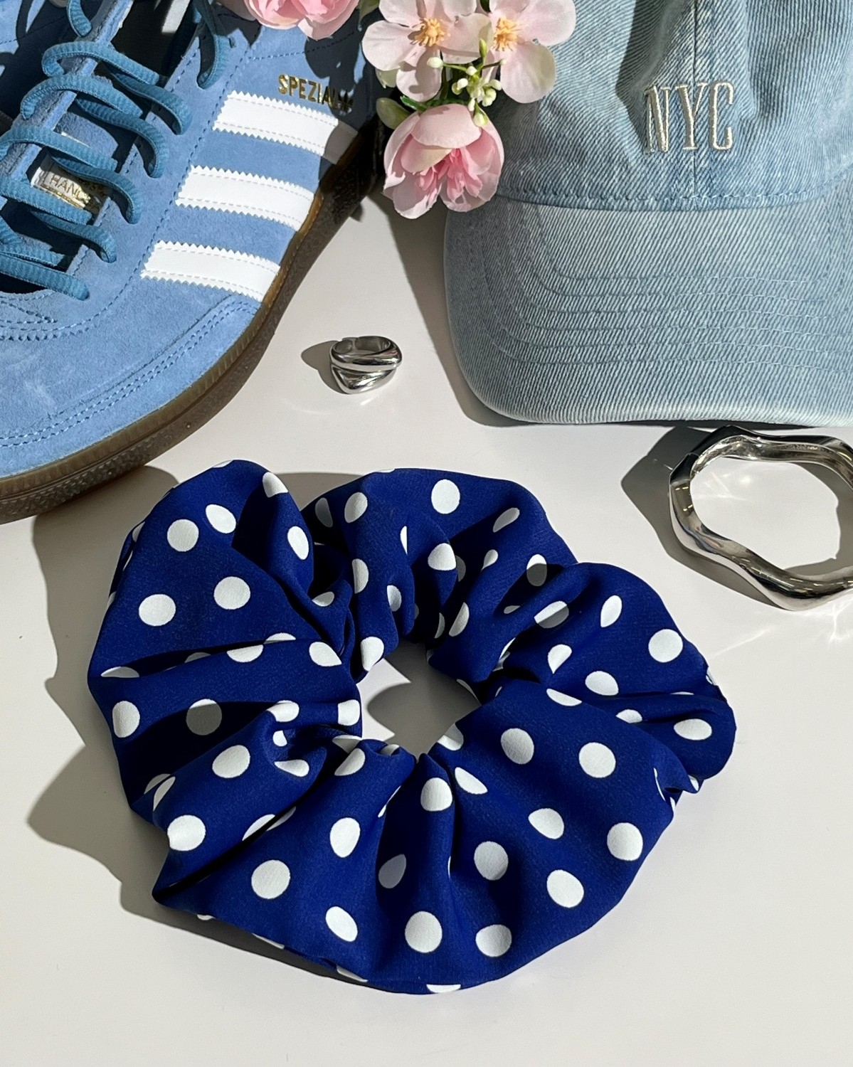 Scrunchie Πουά Μπλε Ανοιχτό