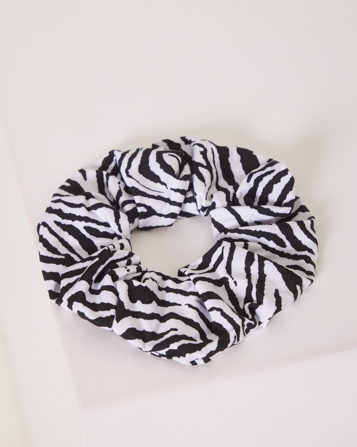 Scrunchie Βισκόζ Ζεβρέ Ασπρόμαυρο