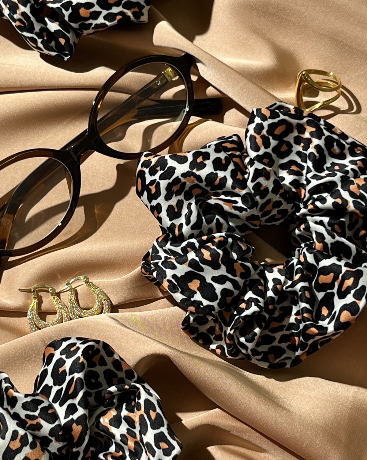 Scrunchie Σατέν Animal Print Ταμπά