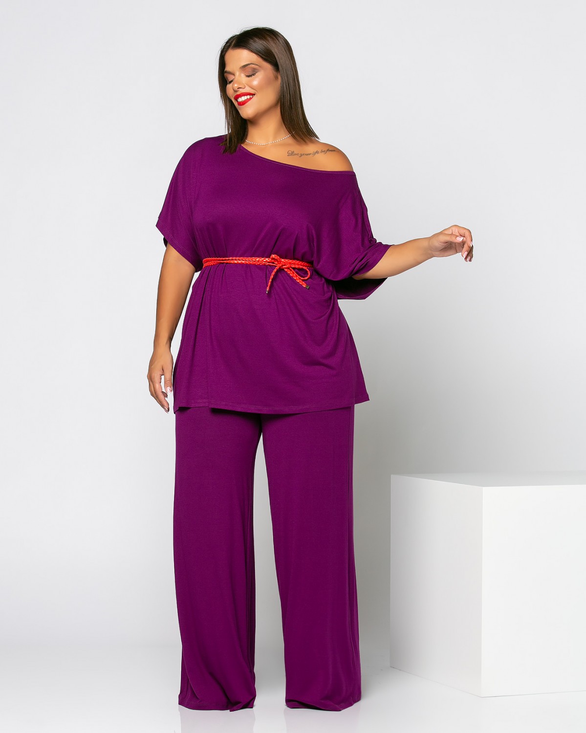 Szerokie spodnie z wiskozy, kolor purpurowy