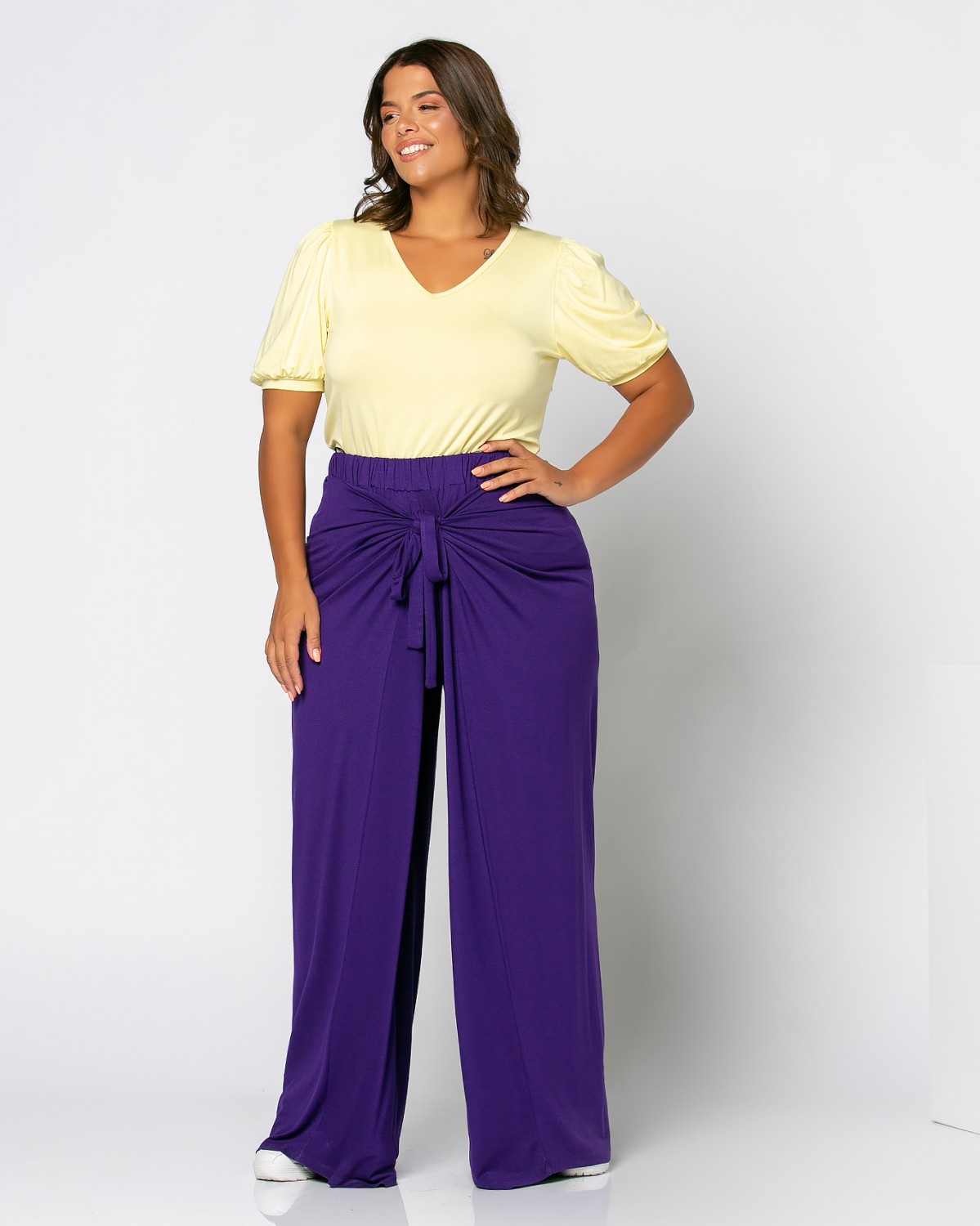 Szerokie spodnie z wiązaniem, kolor purpurowy